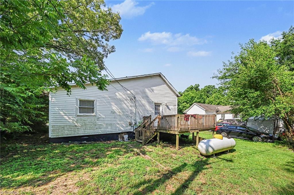 1109 N Park Avenue Property Photo 6