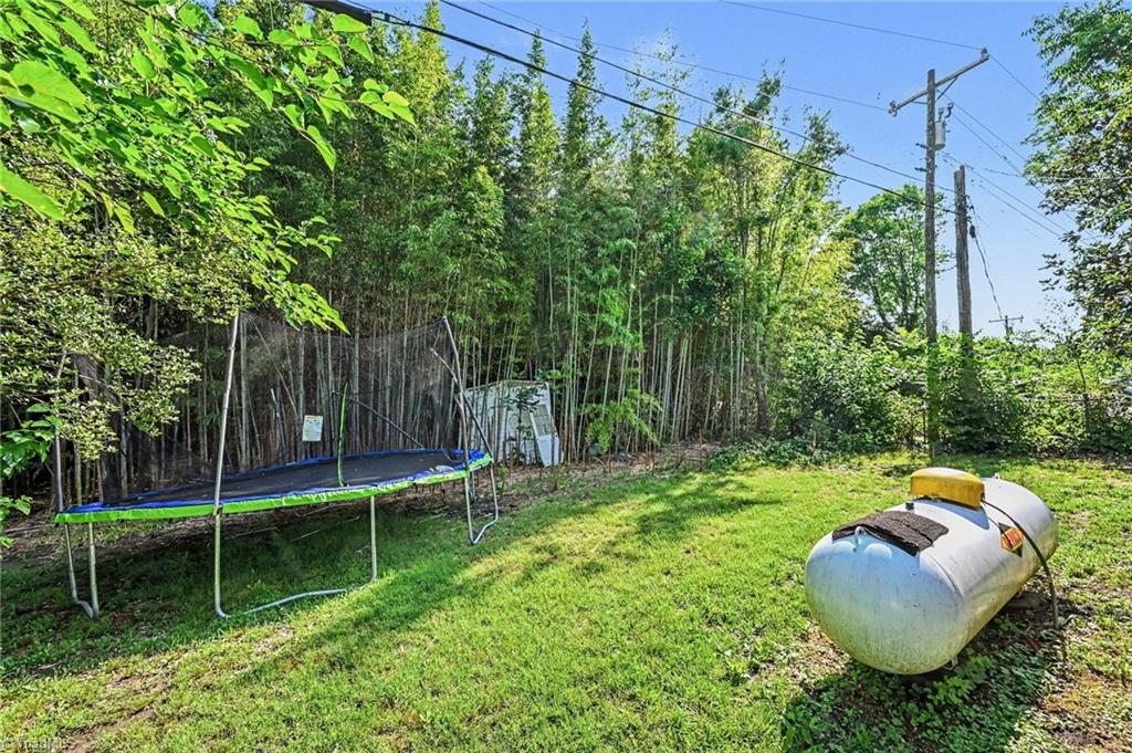 1109 N Park Avenue Property Photo 8