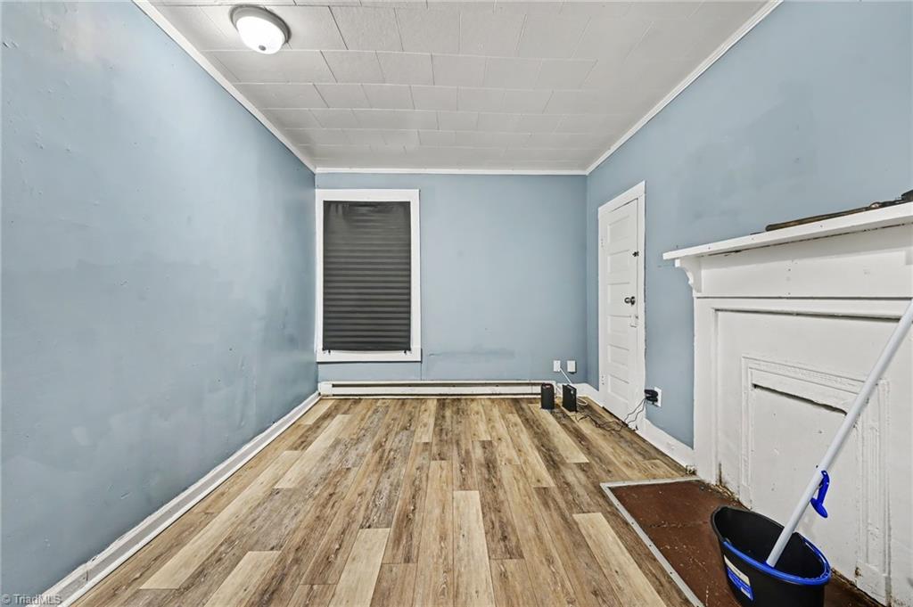 1119 N Park Avenue Property Photo 6