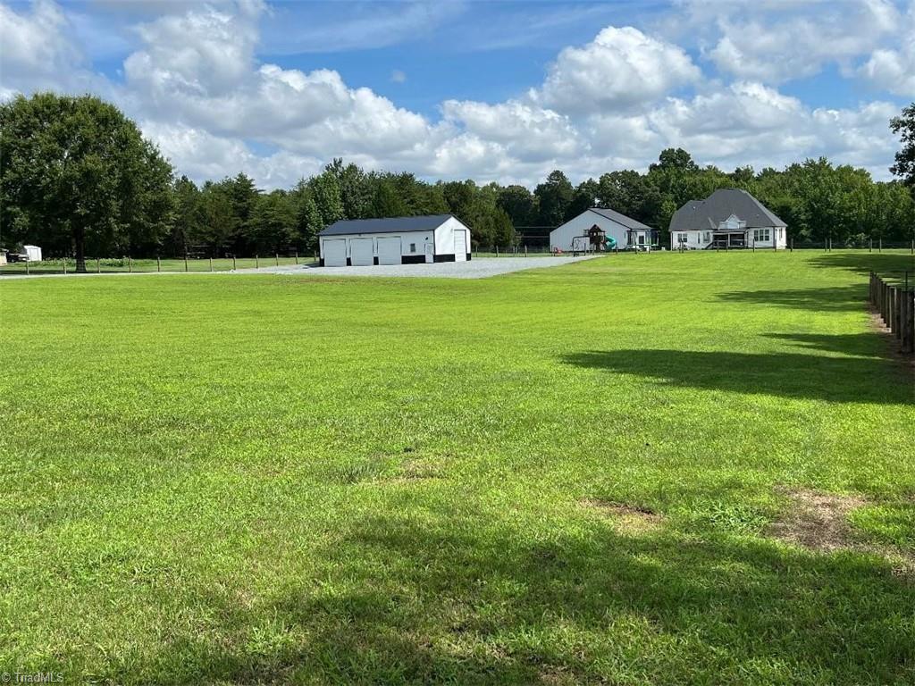 443 Arthur Tussey Road Property Photo 3