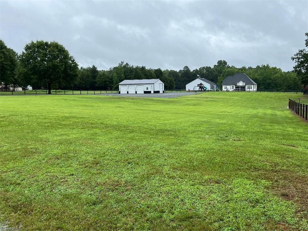 443 Arthur Tussey Road Property Photo 4