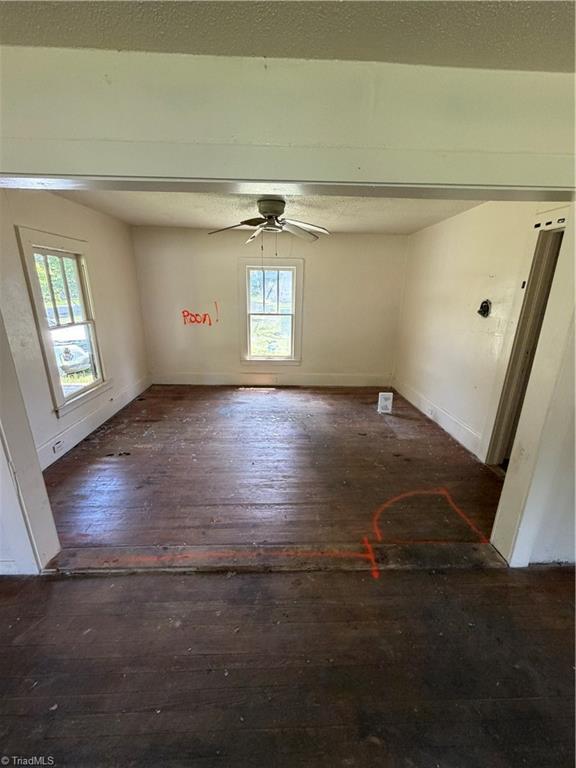 423 Wright Street Property Photo 13