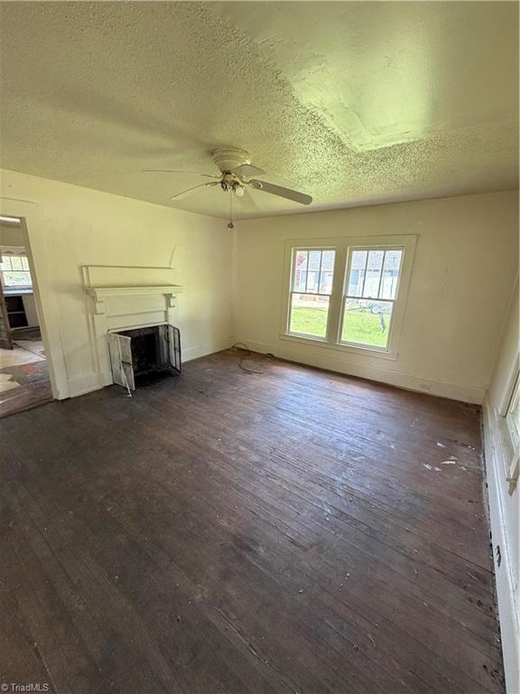 423 Wright Street Property Photo 16