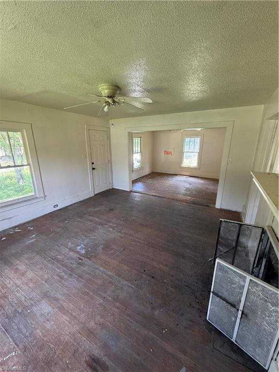 423 Wright Street Property Photo 17