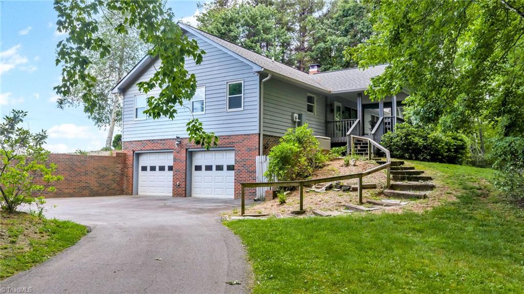 1142 Hartzog Ford Road W Property Photo 5
