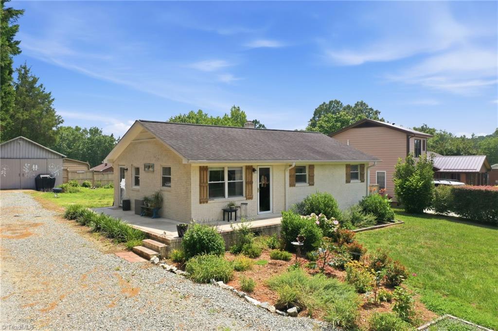 1042 Third Street Property Photo 1