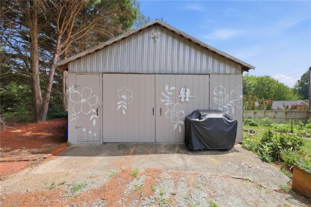 1042 Third Street Property Photo 32