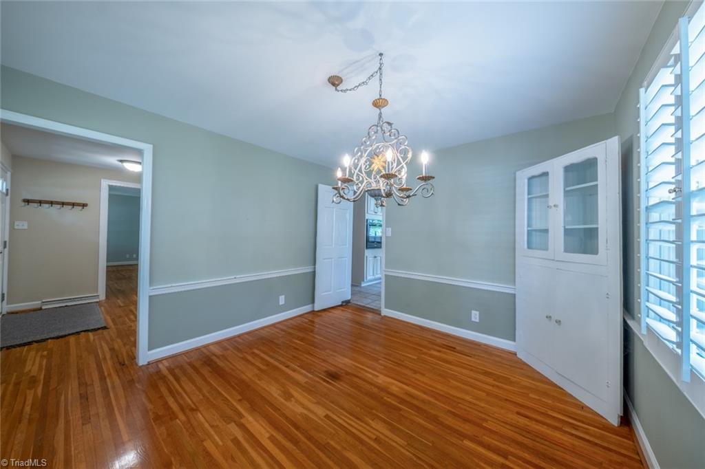 1320 Abingdon Way Property Photo 18