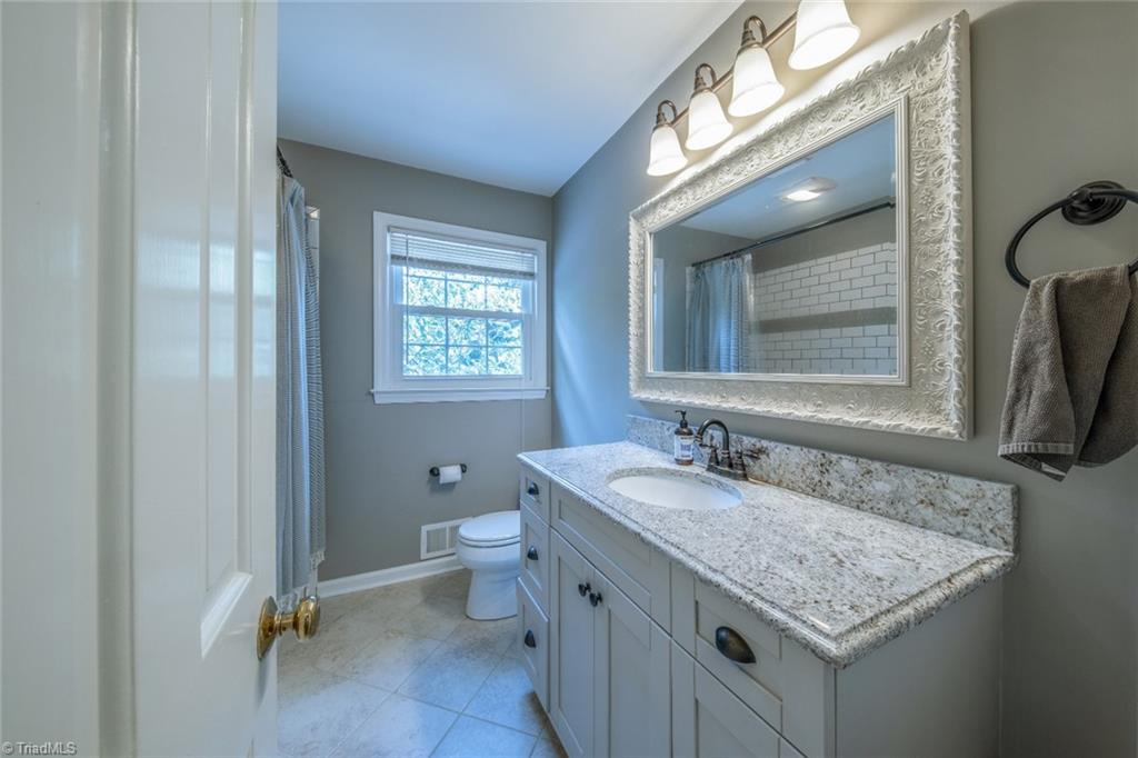 1320 Abingdon Way Property Photo 40