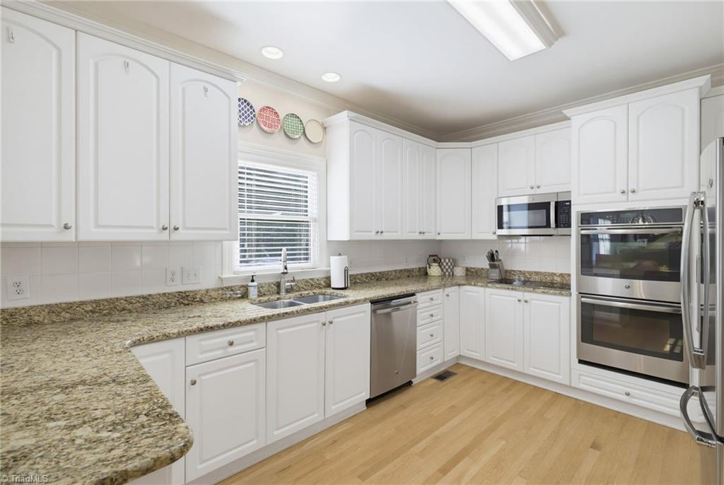 6177 Barmot Drive Property Photo 17