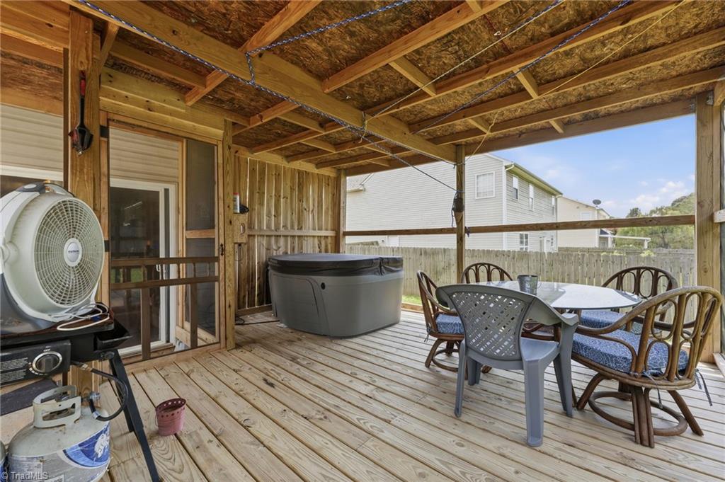 7027 Hill N Dale Drive Property Photo 34