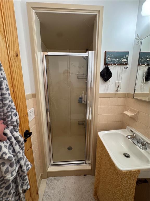 6778 Eldred Road Property Photo 11