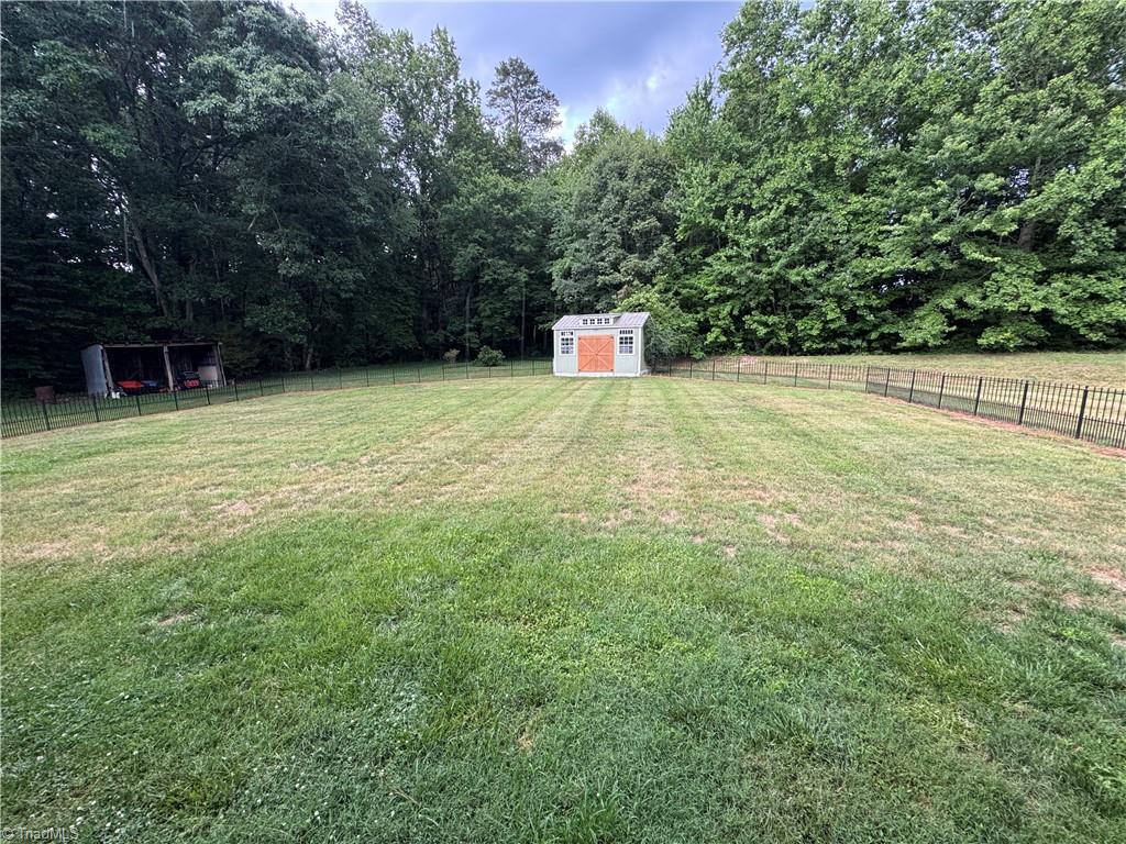 6778 Eldred Road Property Photo 22