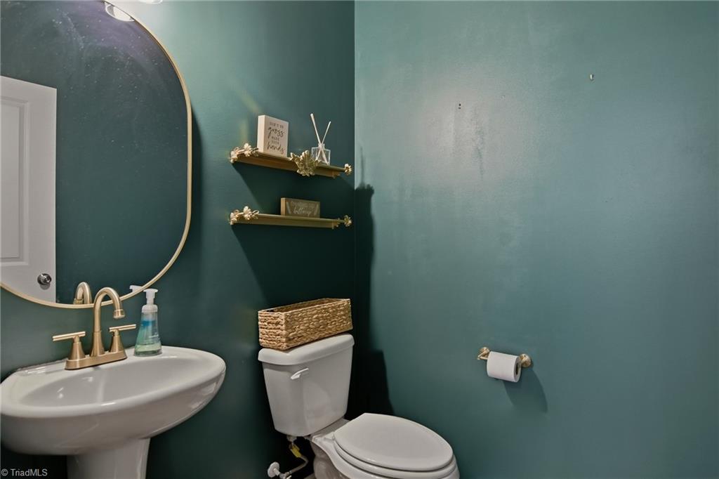 5888 Styers Ferry Road Property Photo 15