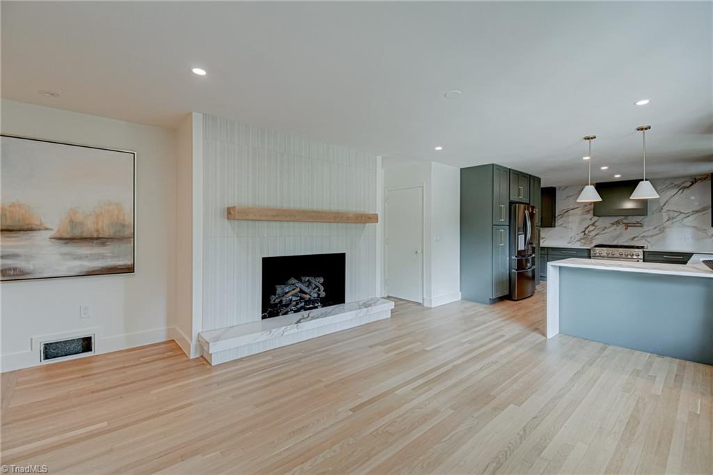 2410 Bitting Road Property Photo 10