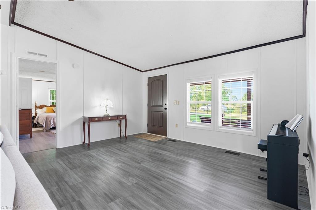 3307 Baltimore Road Property Photo 6