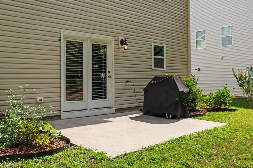 935 Sweet Gum Way Property Photo 31