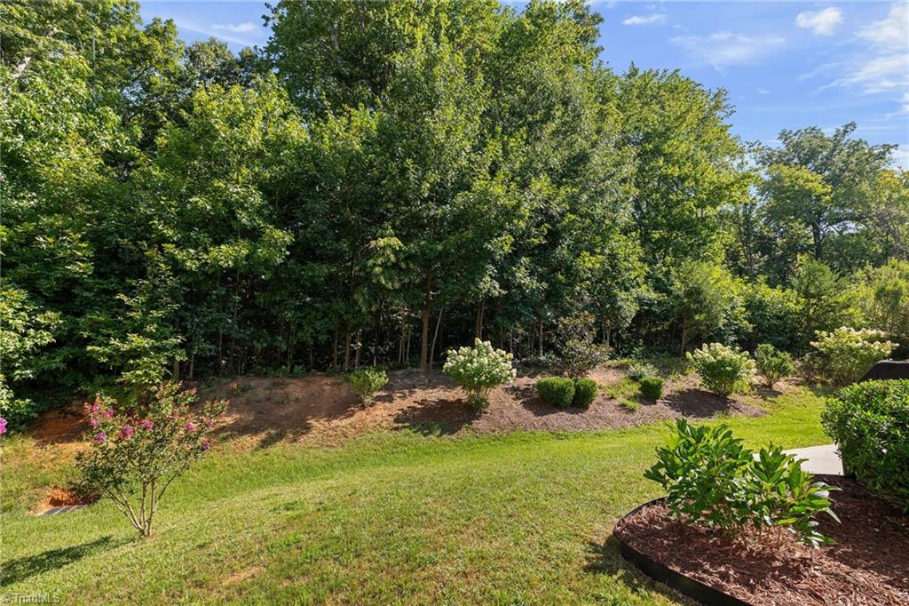 935 Sweet Gum Way Property Photo 34