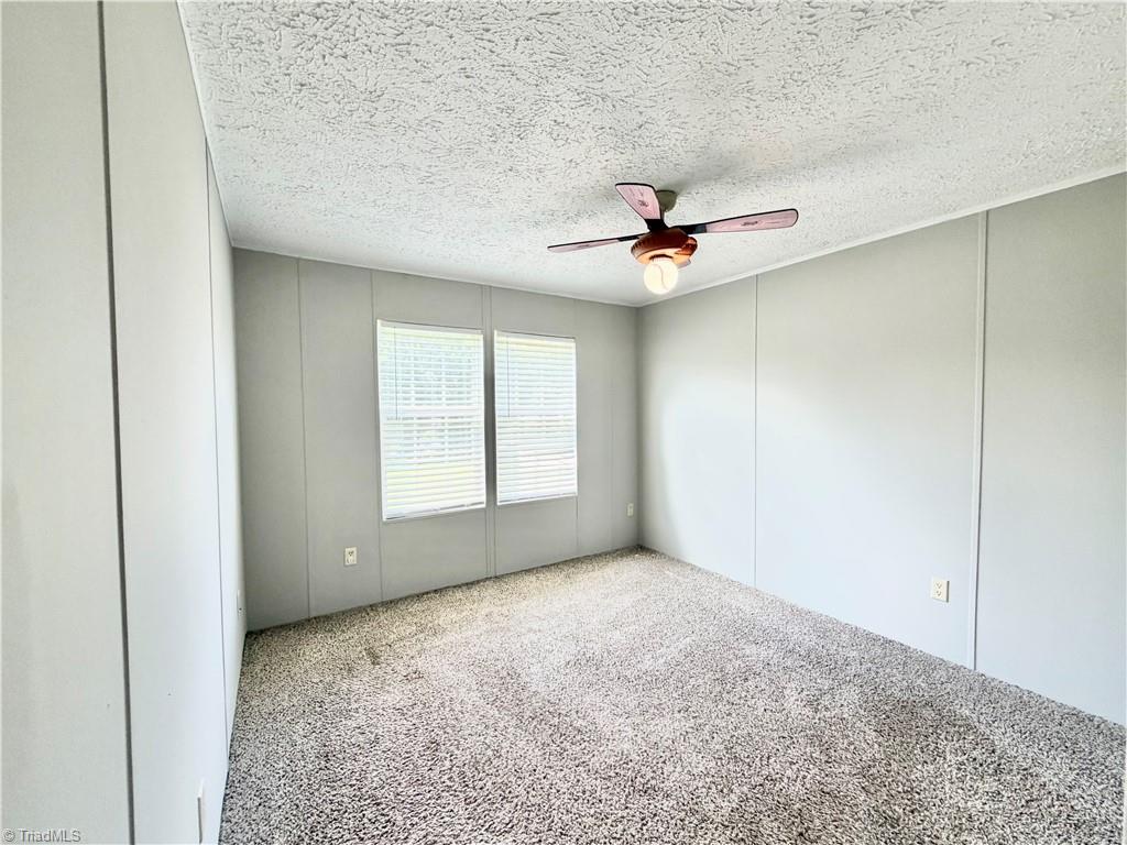 1104 Spring Meadow Drive Property Photo 34