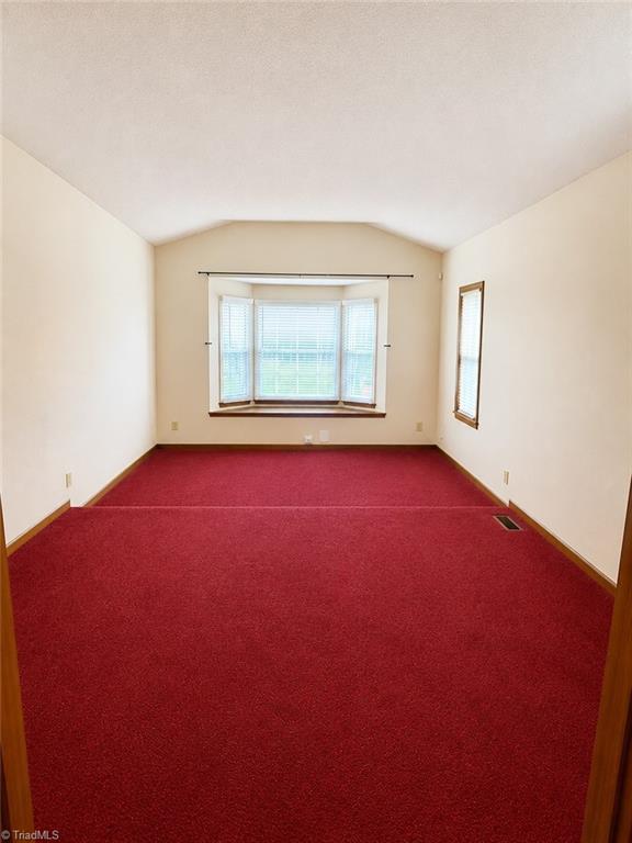 7 Brook Pine Circle Property Photo 8