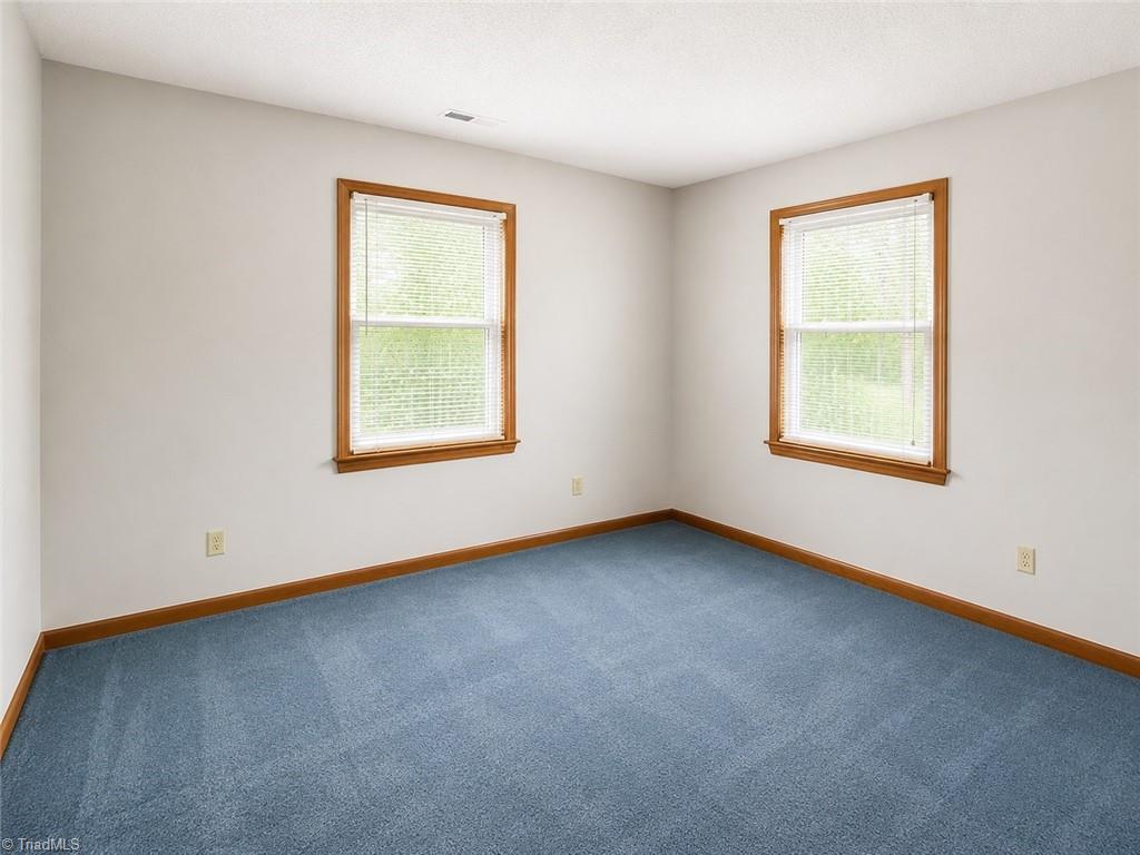 7 Brook Pine Circle Property Photo 10