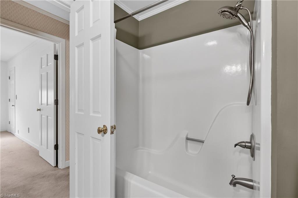 2866 Hickory Drive Property Photo 32