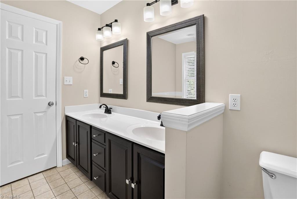 313 Daniel Paul Drive Property Photo 6