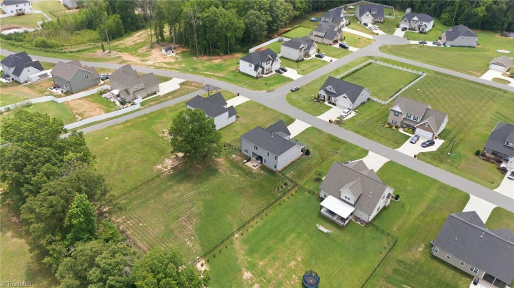 286 Windsor Trail Property Photo 39