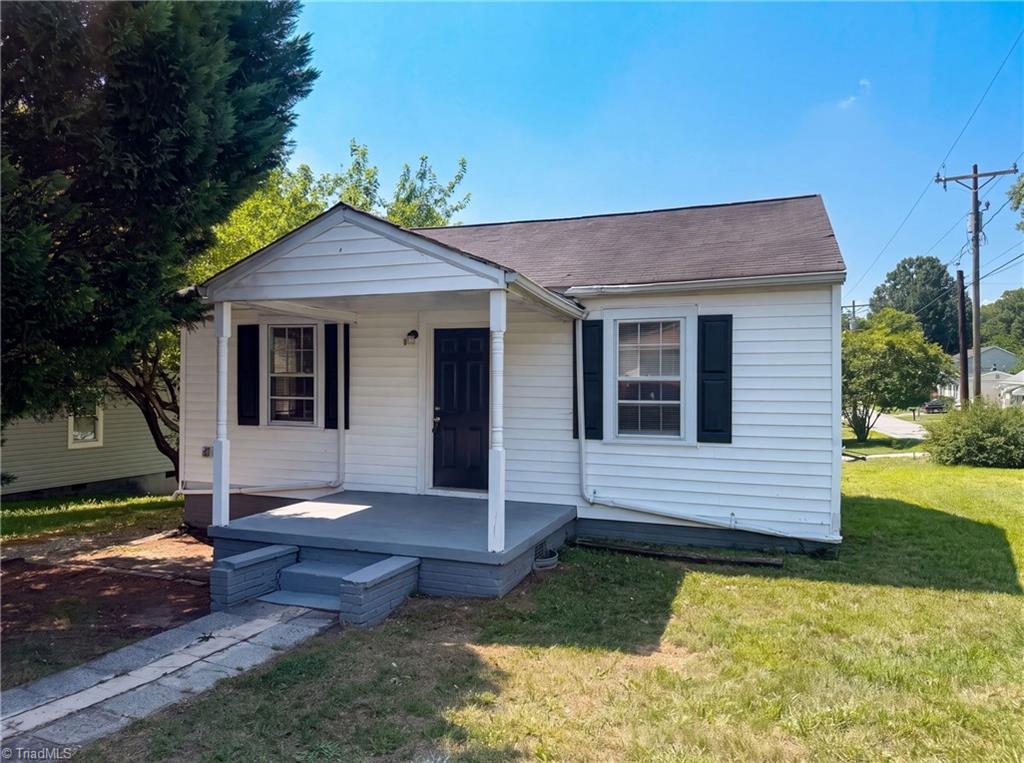 920 Elm Street Property Photo 1