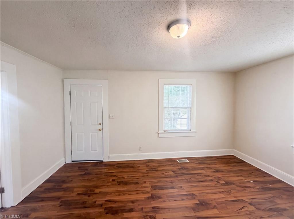 920 Elm Street Property Photo 12