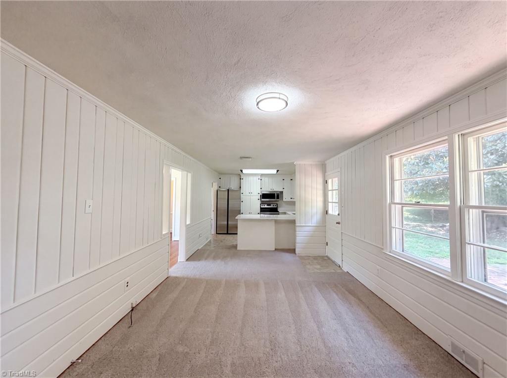 5150 Williamsburg Road Property Photo 8
