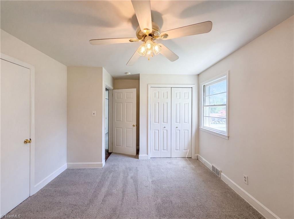 5150 Williamsburg Road Property Photo 10