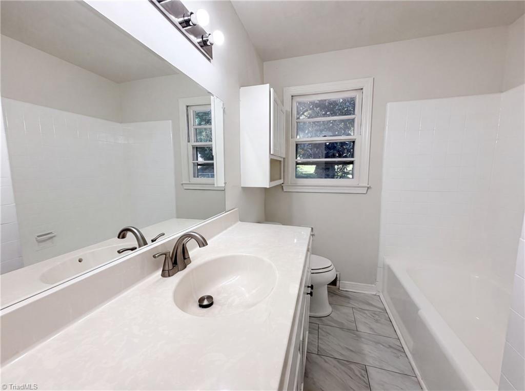 5150 Williamsburg Road Property Photo 15
