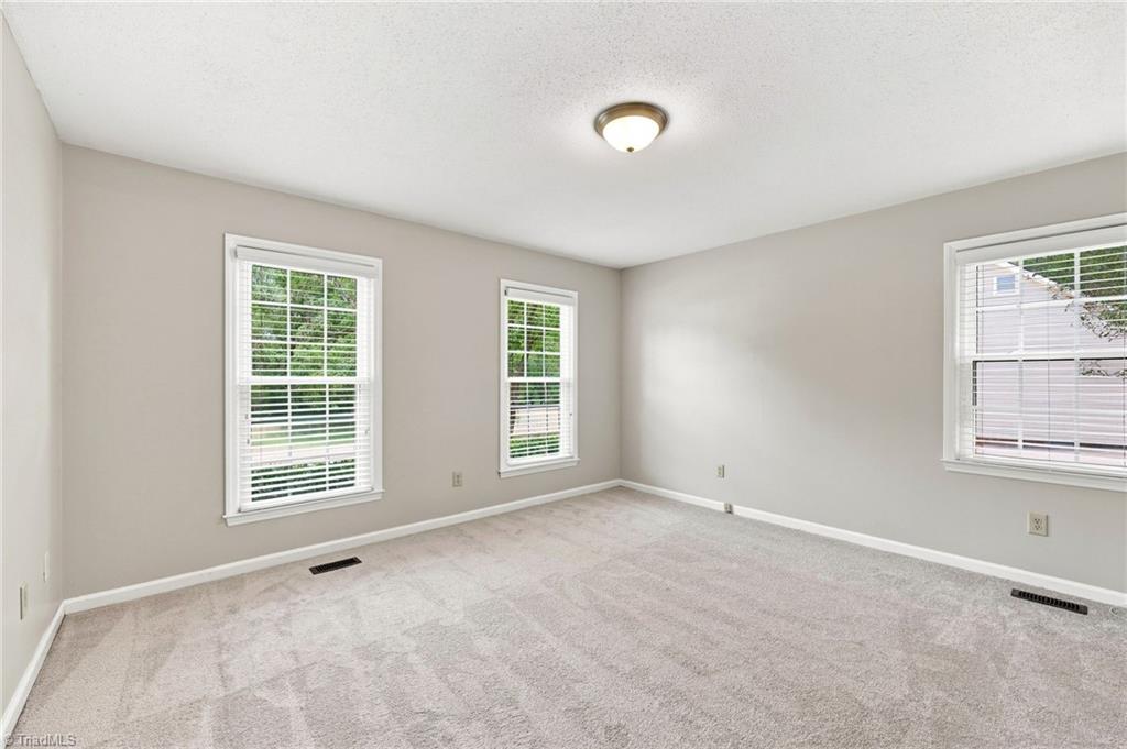 100 Edinborough Drive Property Photo 10