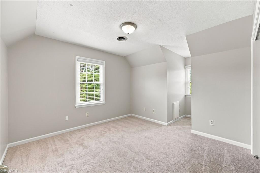 100 Edinborough Drive Property Photo 17