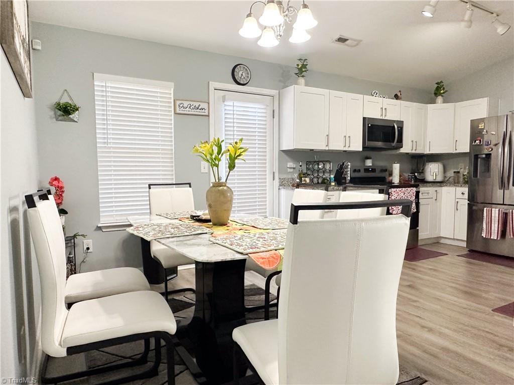 535 Clear Meadow Drive Property Photo 8