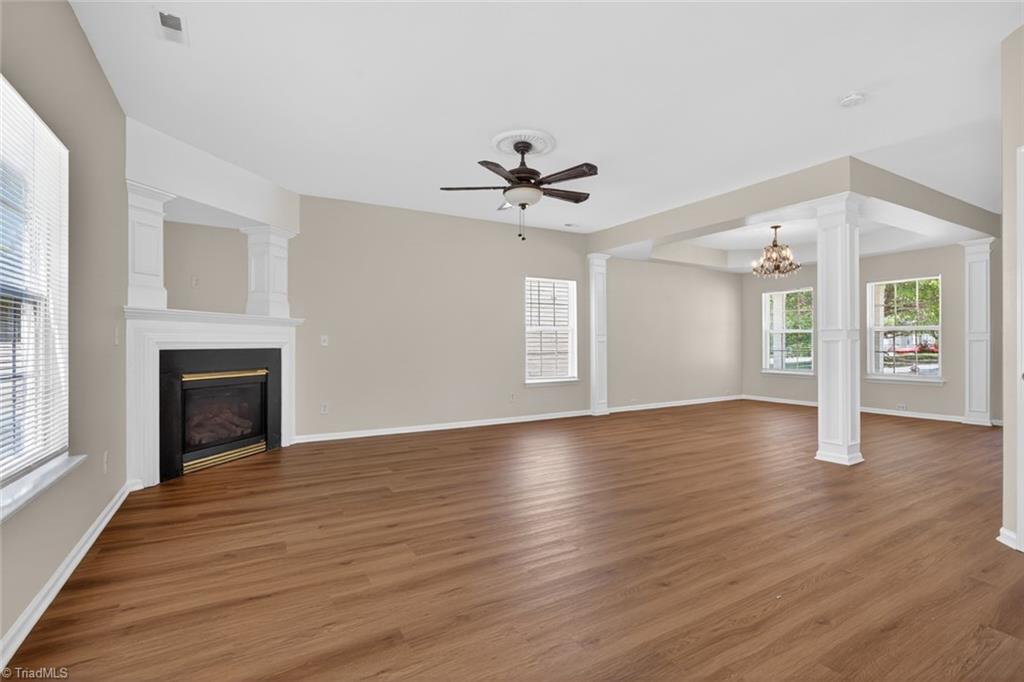 2173 Cliffvale Drive Property Photo 9