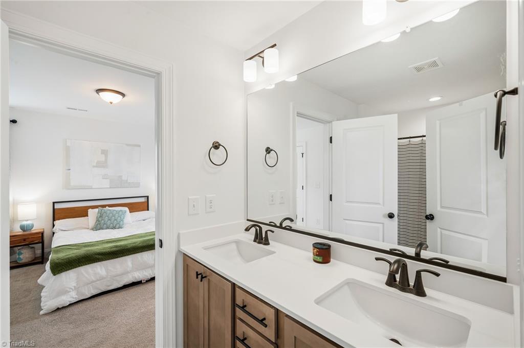 1744 Eastover Drive Property Photo 31