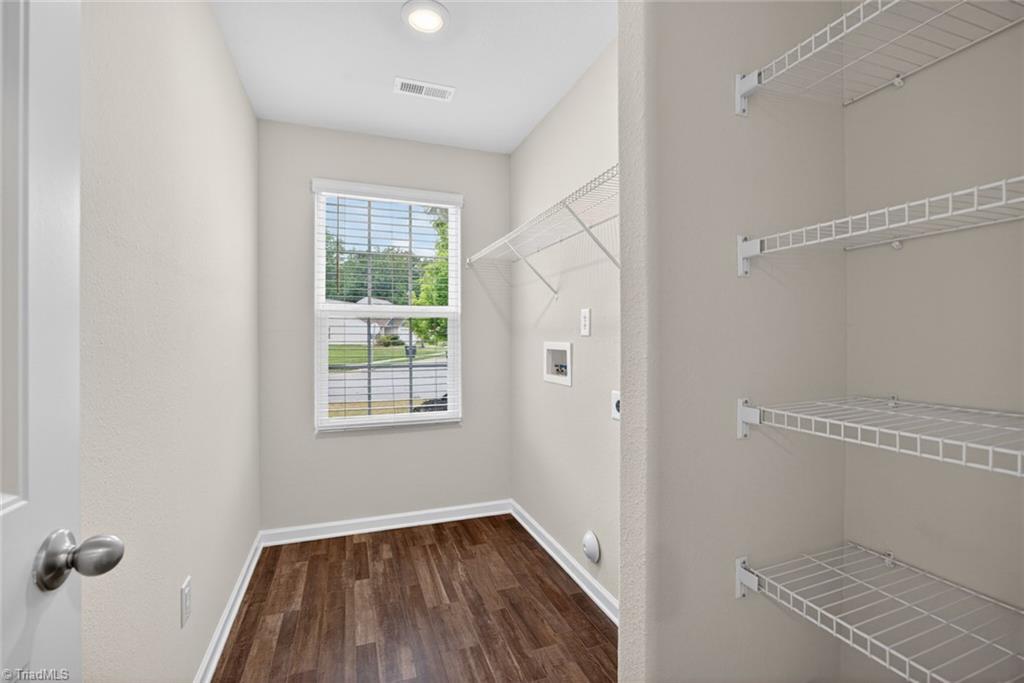 2112 Briar Run Drive Property Photo 22