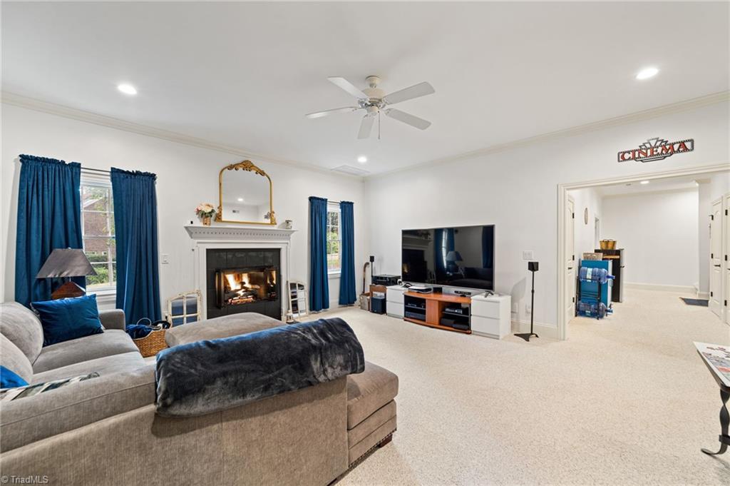 7517 Henson Forest Drive Property Photo 35