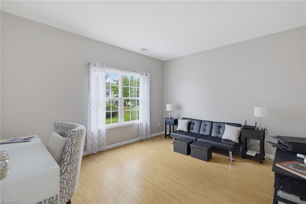 1583 Majestic Terrace Property Photo 10