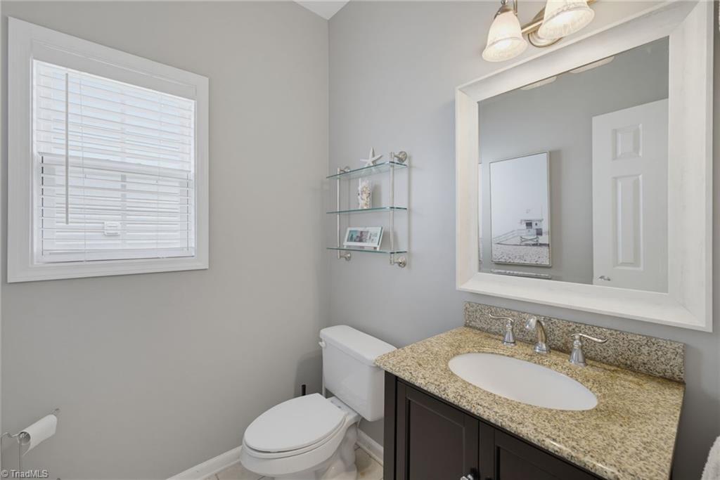 1583 Majestic Terrace Property Photo 19