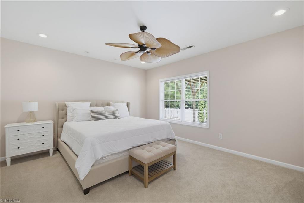 1583 Majestic Terrace Property Photo 45