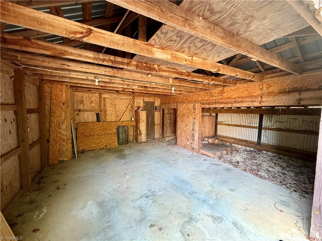 5879 Stanley Huff Road Property Photo 16