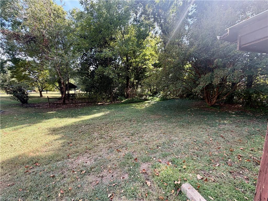 5879 Stanley Huff Road Property Photo 20