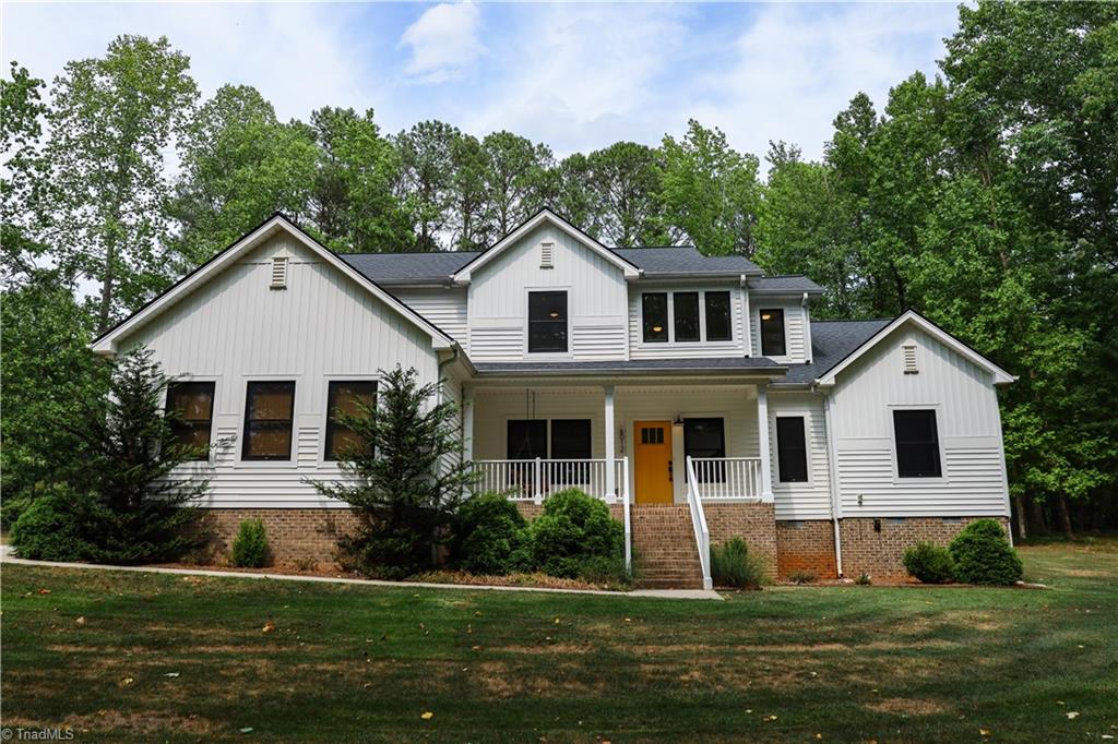 6012 Thistle Trace Property Photo 1