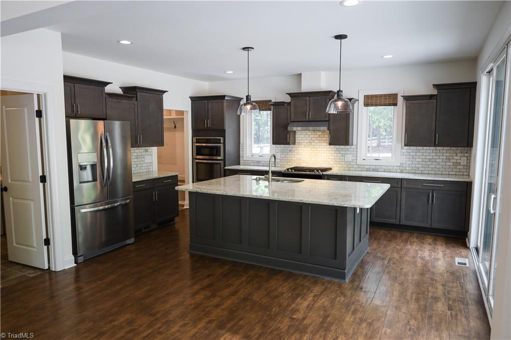 6012 Thistle Trace Property Photo 9