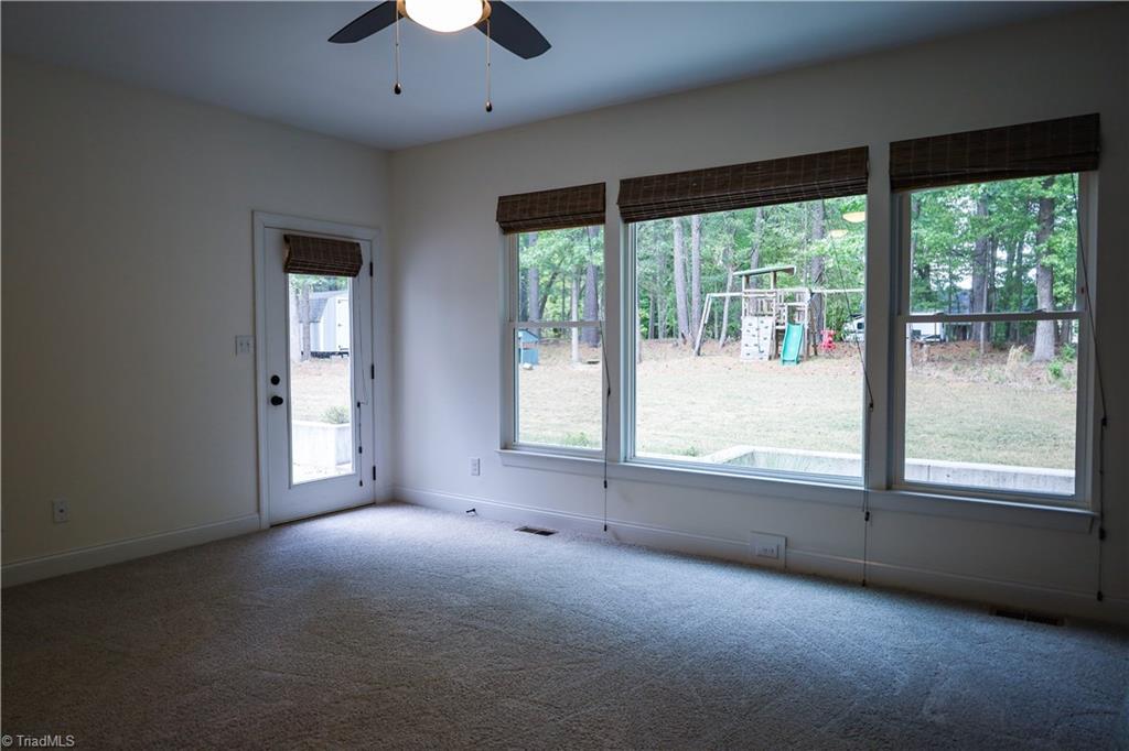 6012 Thistle Trace Property Photo 17