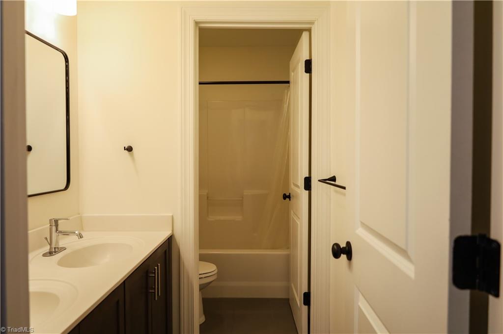 6012 Thistle Trace Property Photo 34
