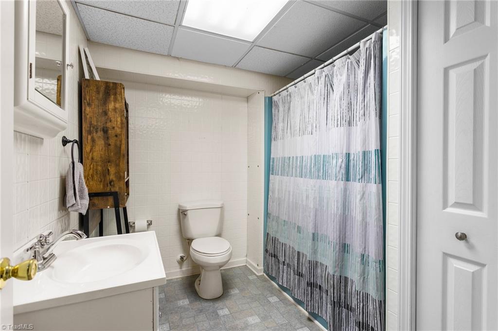 147 Glen Meadow Drive Property Photo 22